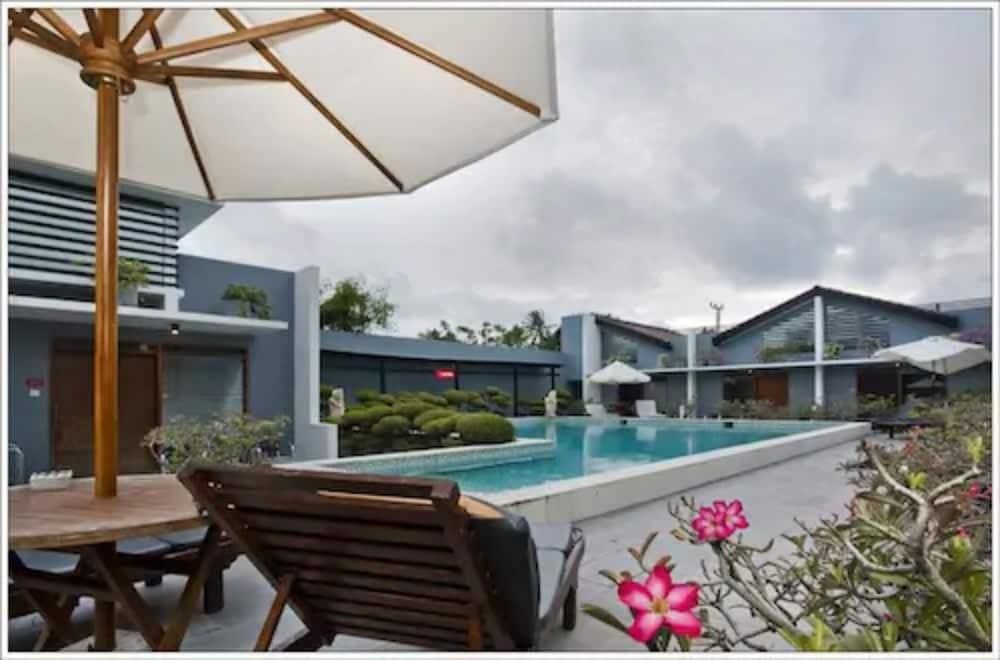 The Harmony Seminyak Hotel Exterior photo